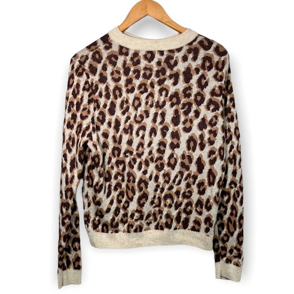 Soft Cheetah Leopard Print Crewneck Sweater Medium - Picture 5 of 8